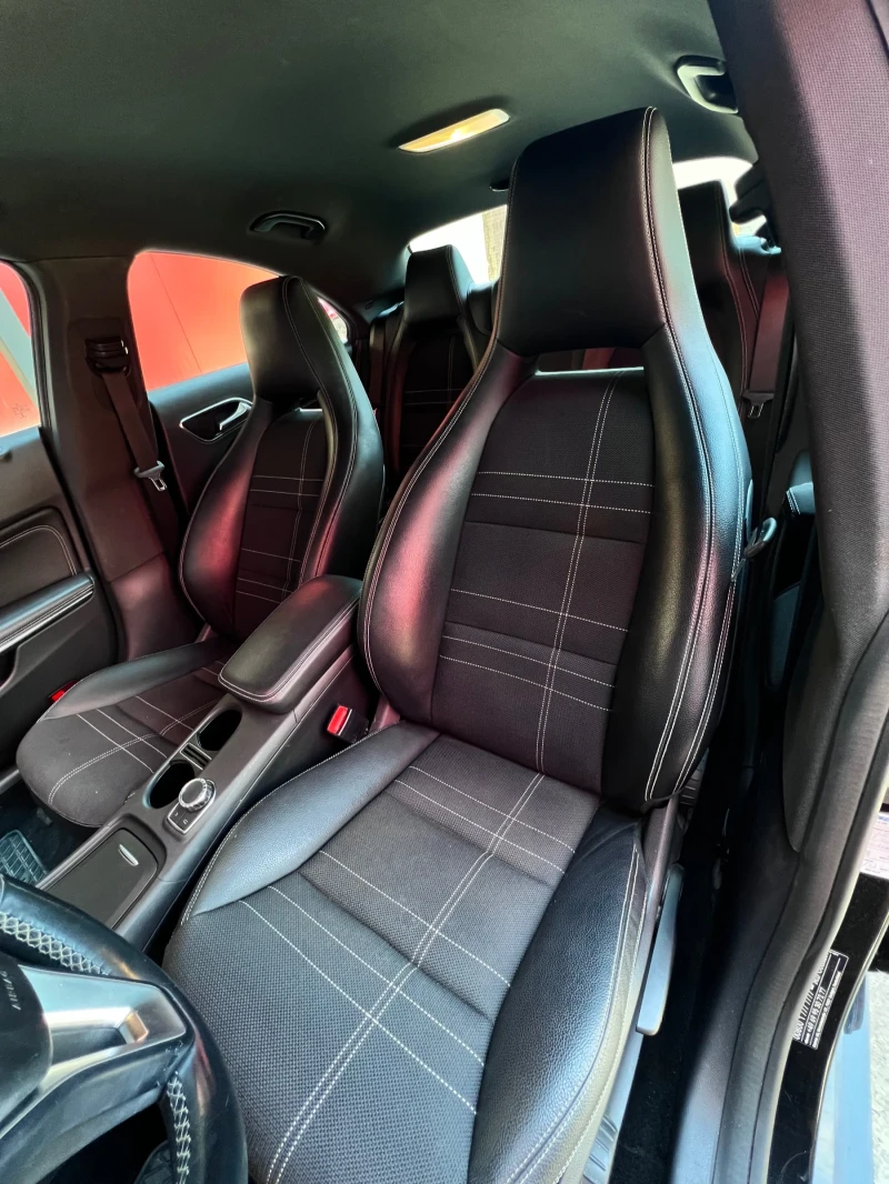 Mercedes-Benz CLA 220, снимка 5 - Автомобили и джипове - 52506019
