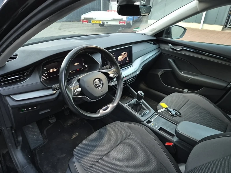 Skoda Octavia Business , снимка 5 - Автомобили и джипове - 52565381