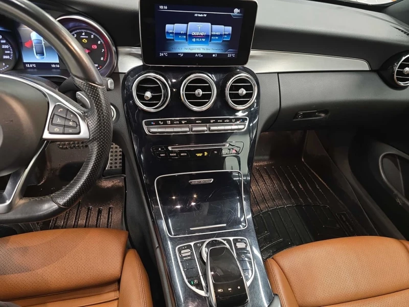 Mercedes-Benz C 300 CARFAX, снимка 9 - Автомобили и джипове - 52674142