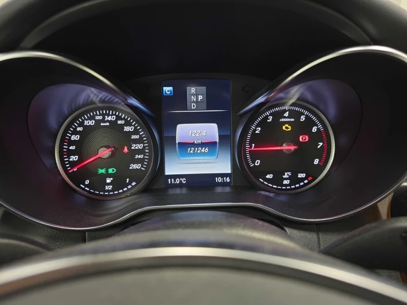 Mercedes-Benz C 300 CARFAX, снимка 8 - Автомобили и джипове - 52674142