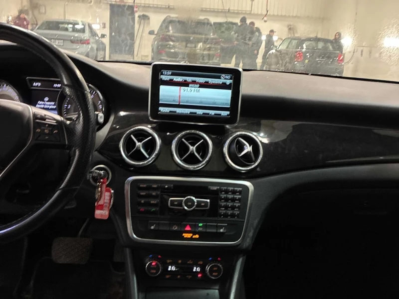 Mercedes-Benz CLA 250 2014 4MATIC * БЕЗ ПЪРВОНАЧАЛНА ВНОСКА* , снимка 8 - Автомобили и джипове - 52734590