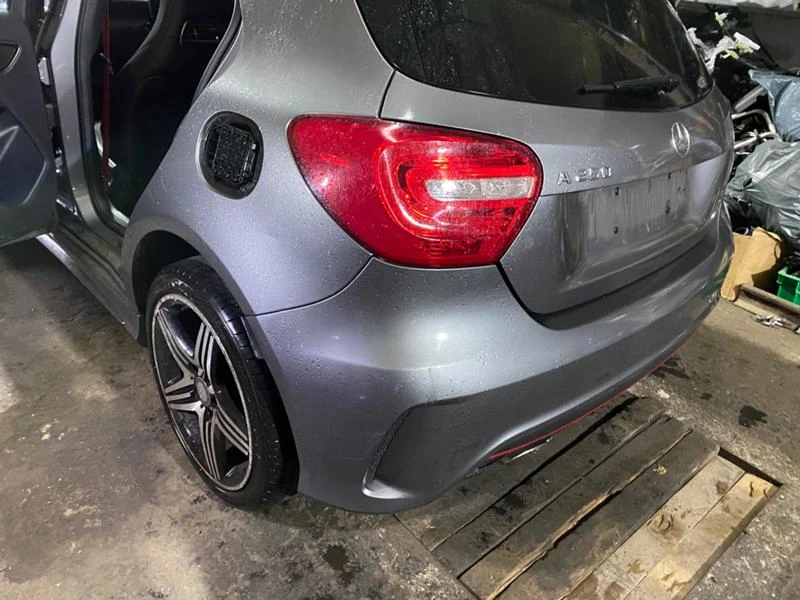 Mercedes-Benz A 250 2.5 AMG, снимка 3 - Автомобили и джипове - 34979126