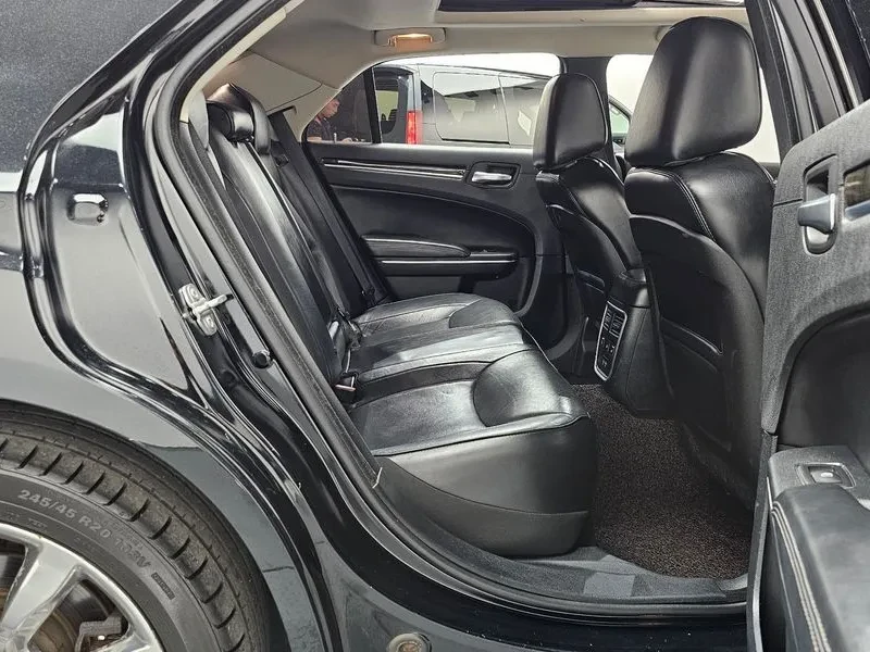 Chrysler 300c 3.6 - ���� 30% ����� | Mobile.bg � ����������� 11