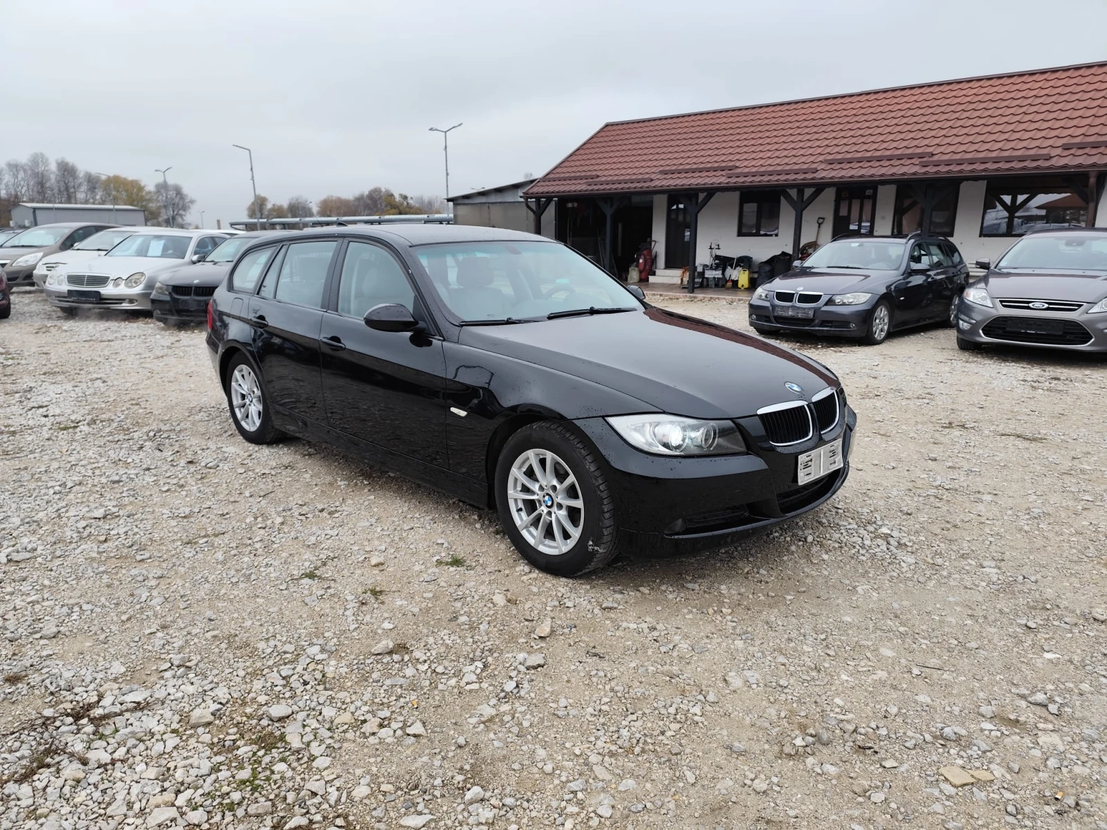 BMW 320 2.0 дизел 136 кс Италия - изображение 3