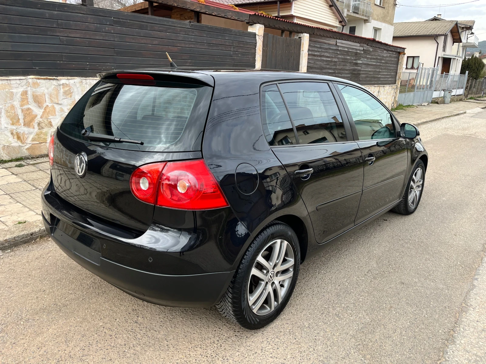 VW Golf 1.9TDI   GOAL   НОВ ВНОС!!! 6 скорости - изображение 3