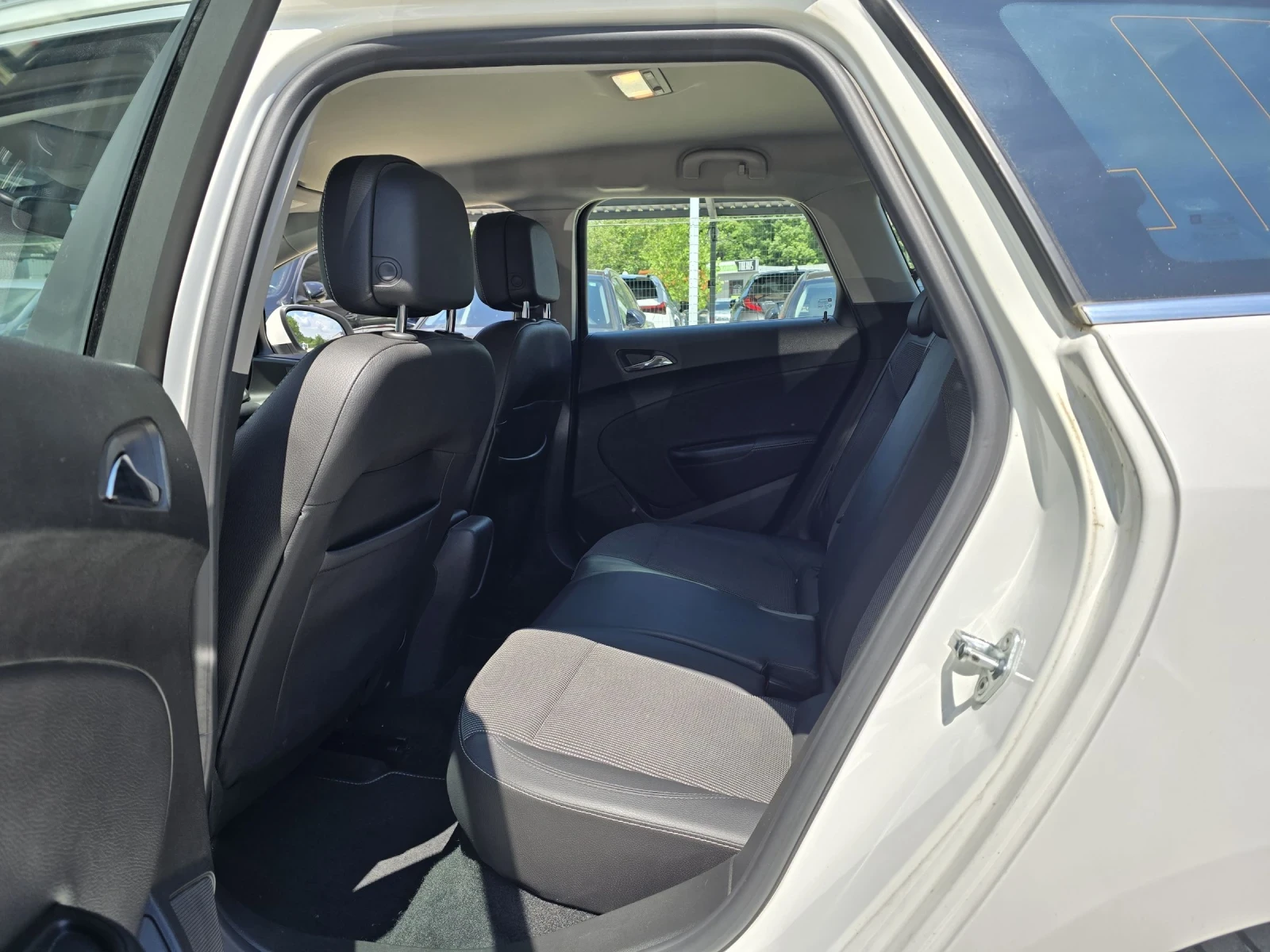 Opel Astra 1.6CDTI 110.  | Mobile.bg   12