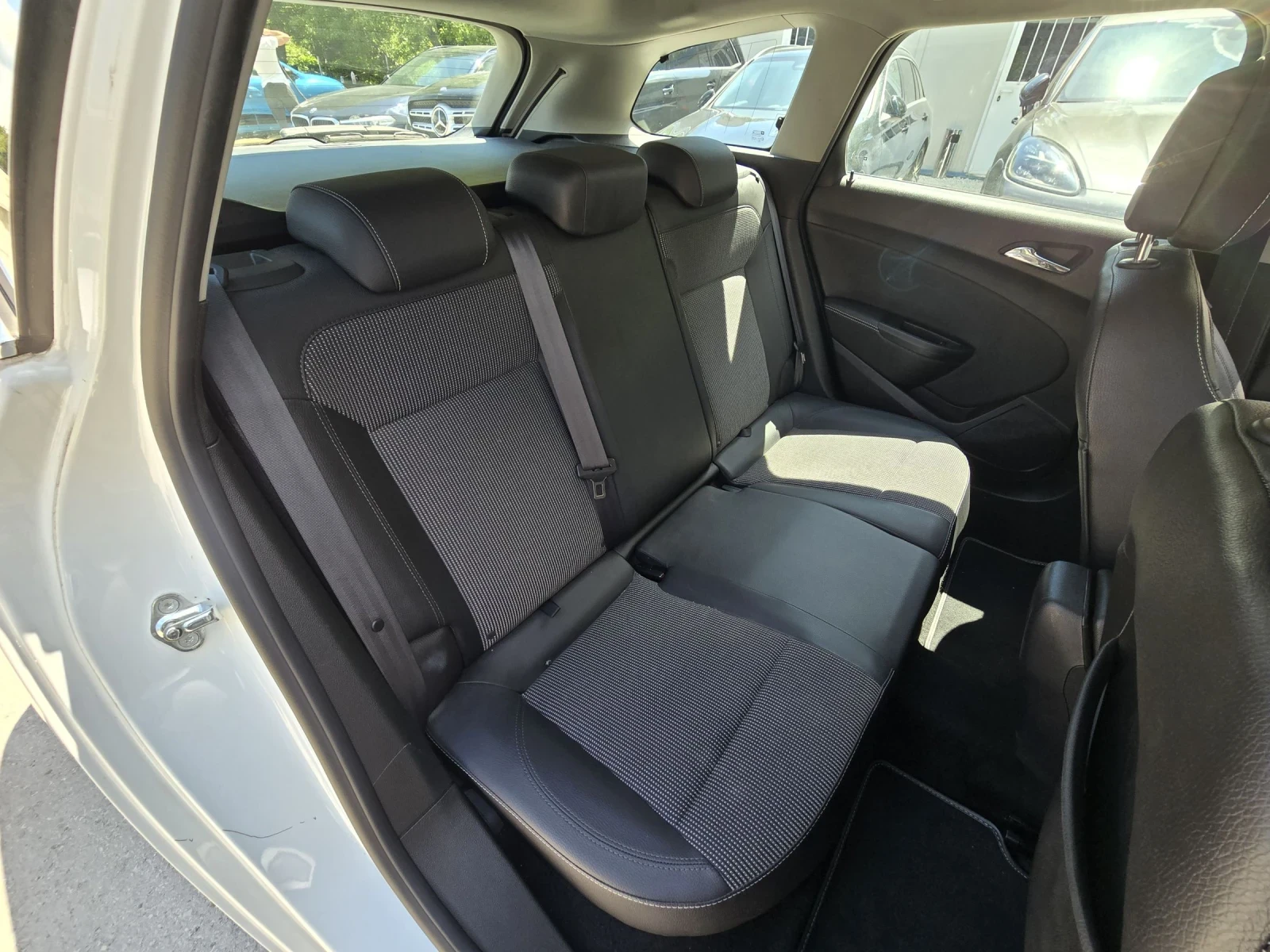 Opel Astra 1.6CDTI 110.  | Mobile.bg   15