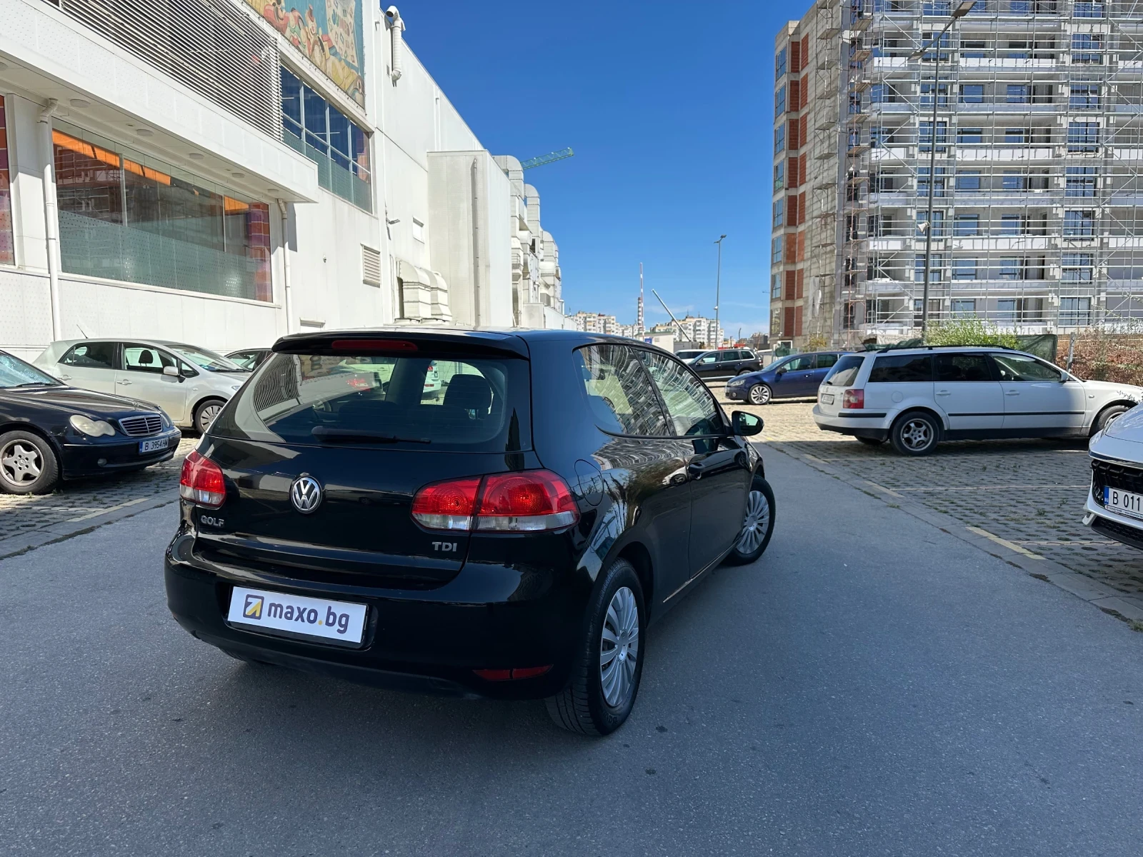 VW Golf 1.6TDI Регистриран!!! - изображение 4
