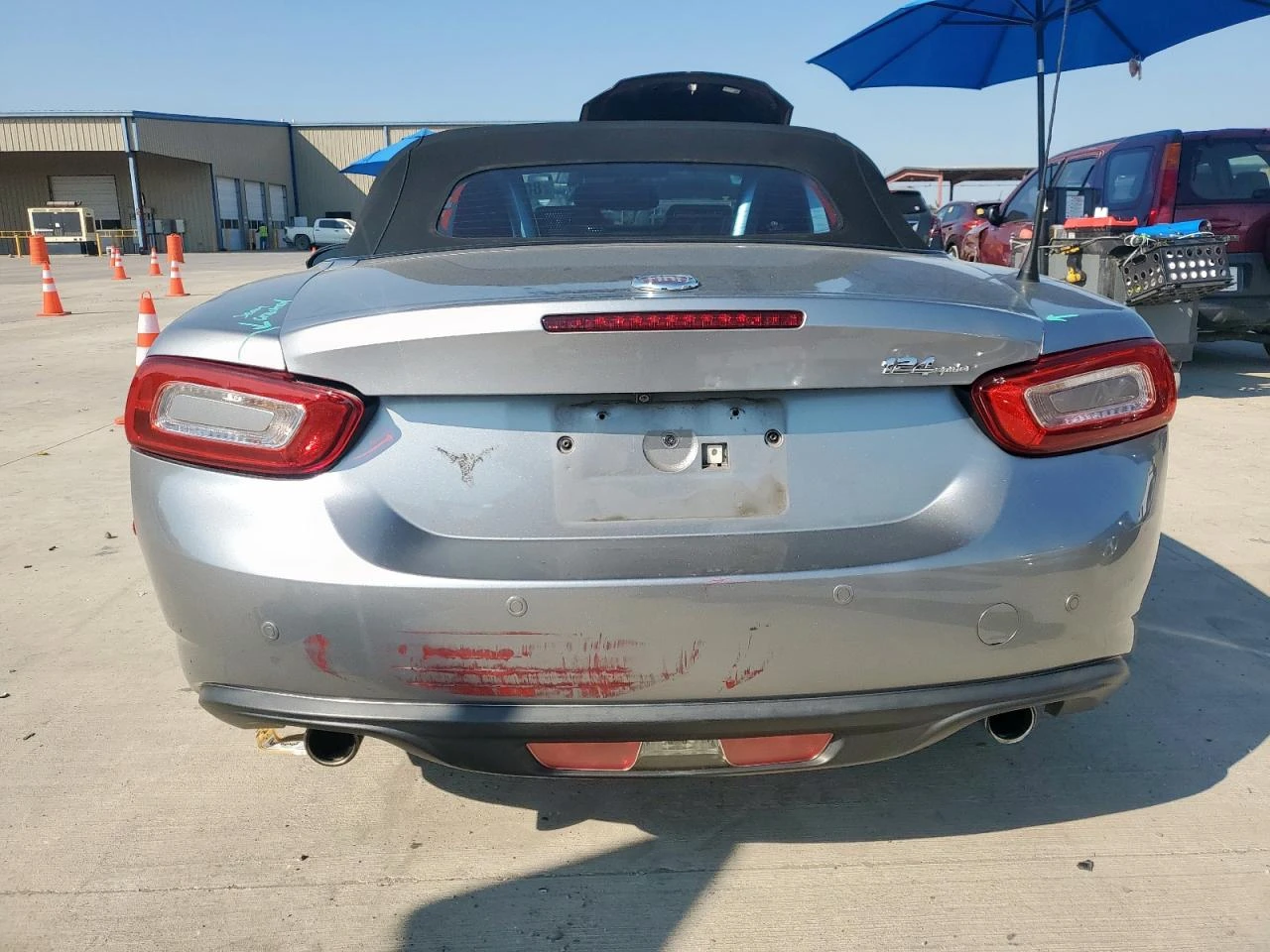 Fiat 124 SPIDER CLASSICA ФИКСИРАНА ЦЕНА! КОЖА/АВТОМАТ - изображение 3