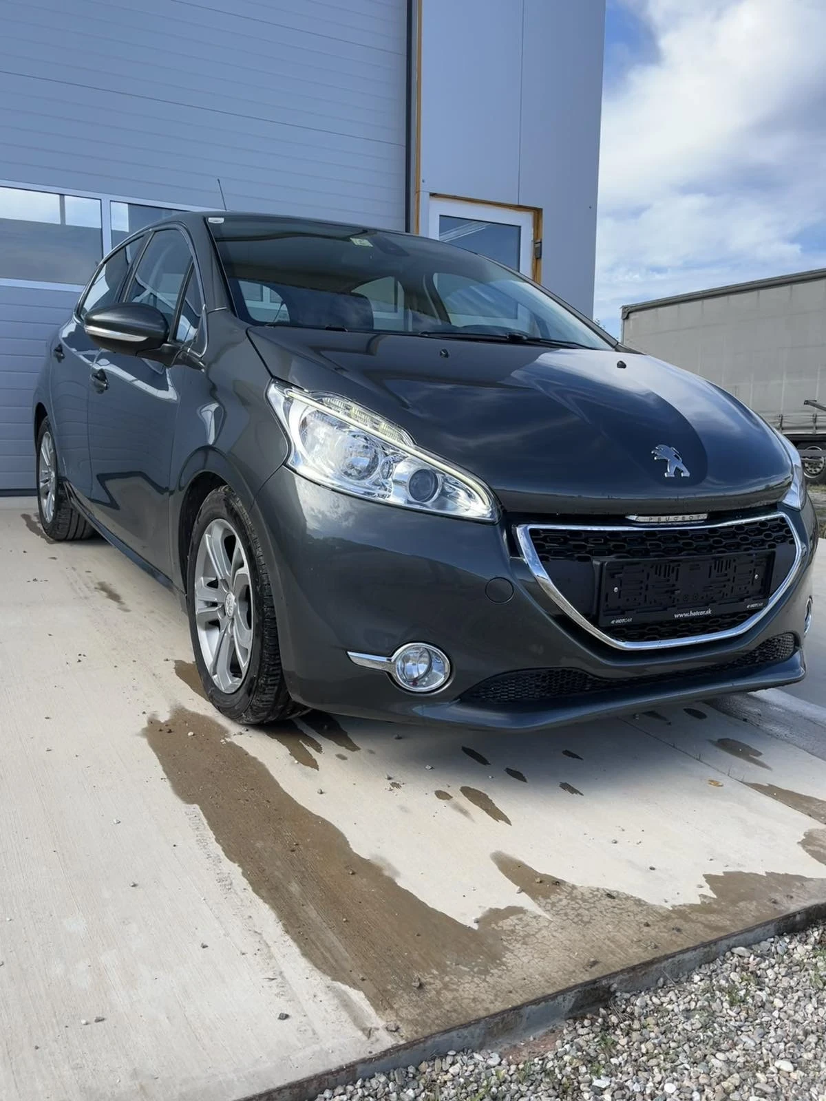 Peugeot 208 1.4 VTI  | Mobile.bg — изображение 2