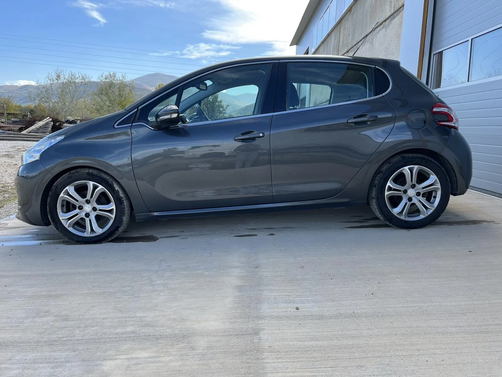 Peugeot 208 1.4 VTI  | Mobile.bg — изображение 3