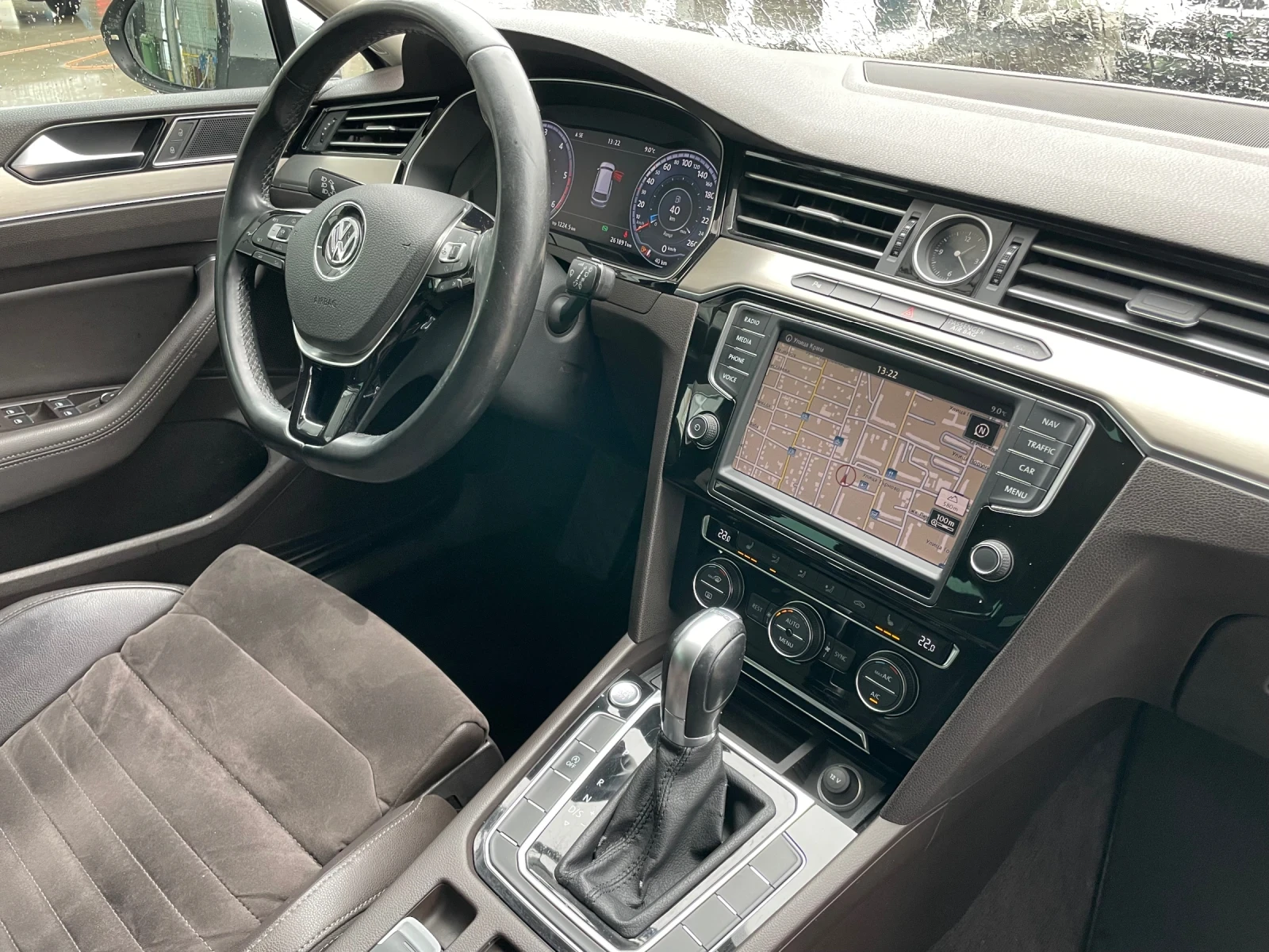 VW Passat 2.0TDI/DIGITAL COCKPIT/FULL LED/DISTRONIC/�������� | Mobile.bg � ����������� 16