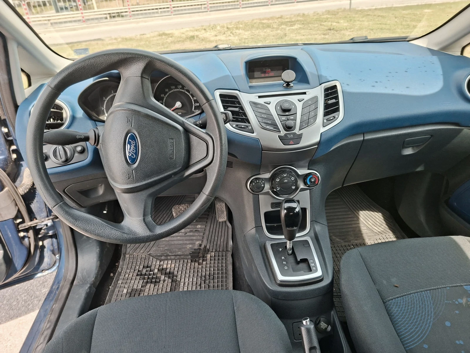 Ford Fiesta 1.4i /100 avtomat | Mobile.bg � ����������� 9