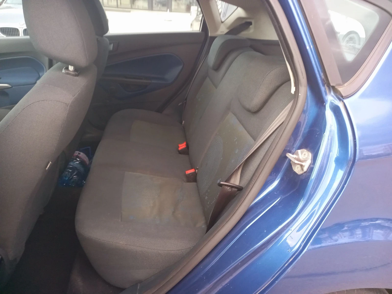 Ford Fiesta 1.4i /100 avtomat, снимка 7 - Автомобили и джипове - 53824244