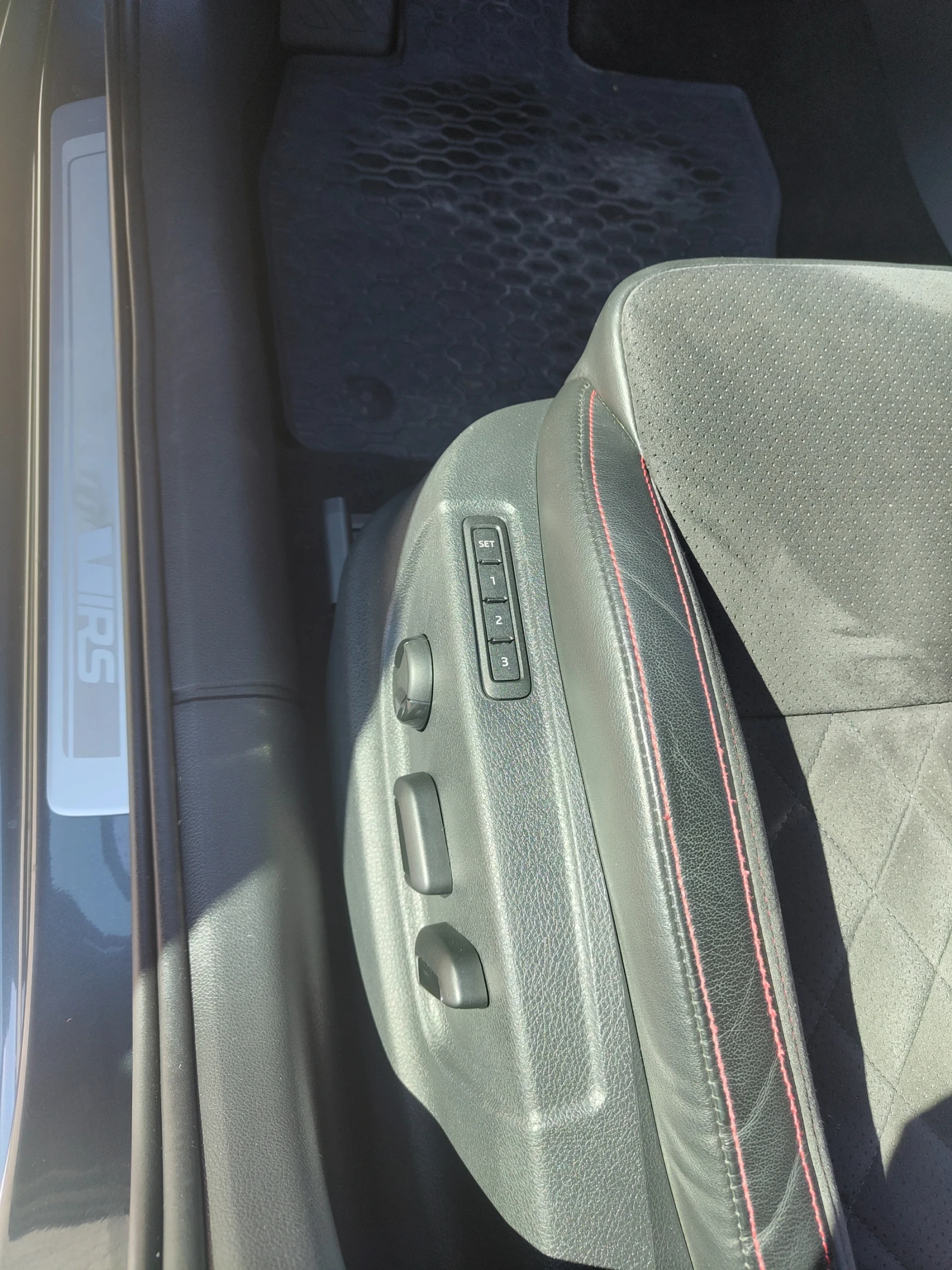 Skoda Octavia vRS, снимка 12 - Автомобили и джипове - 54311589