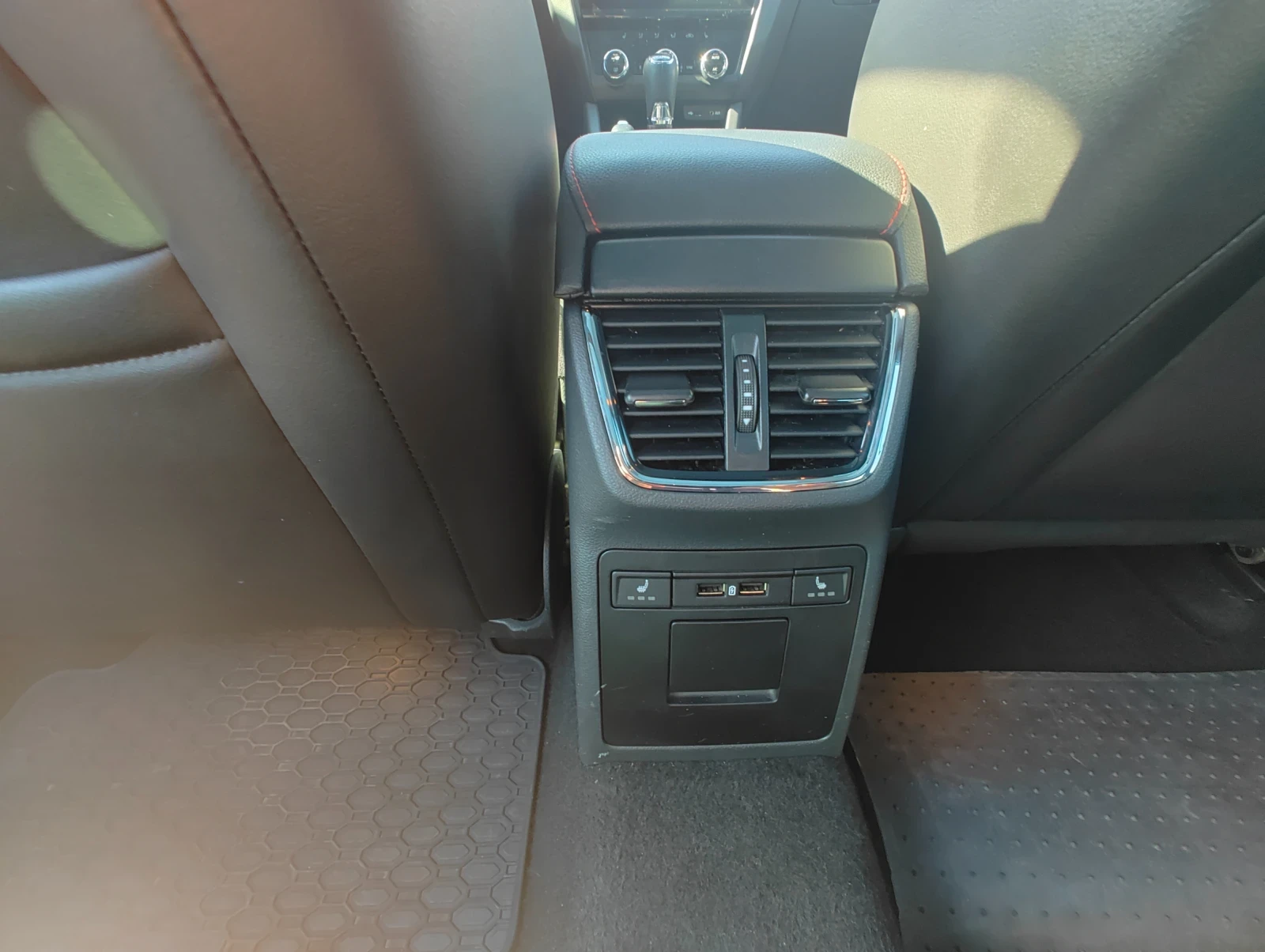 Skoda Octavia vRS, снимка 8 - Автомобили и джипове - 54311589