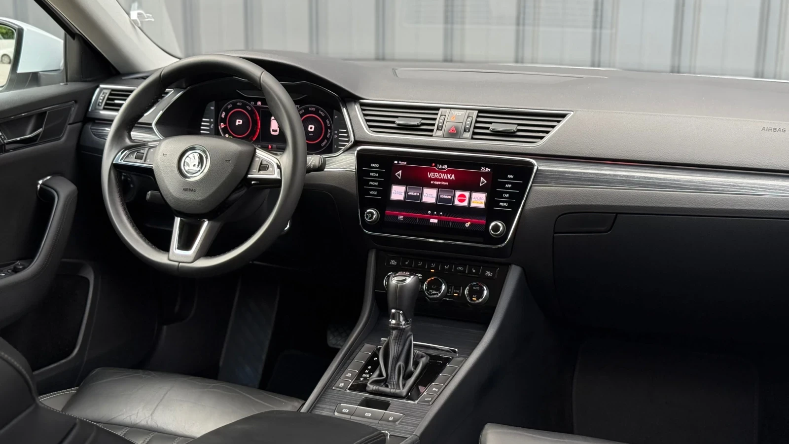 Skoda Superb DIGITAL DSG FULL, снимка 8 - Автомобили и джипове - 54316823