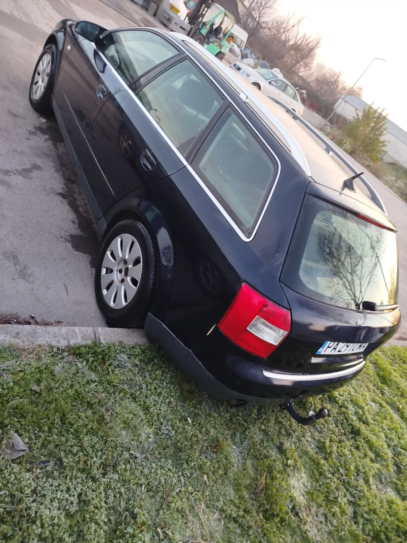 Audi A4 1.8t, снимка 2 - Автомобили и джипове - 54361982