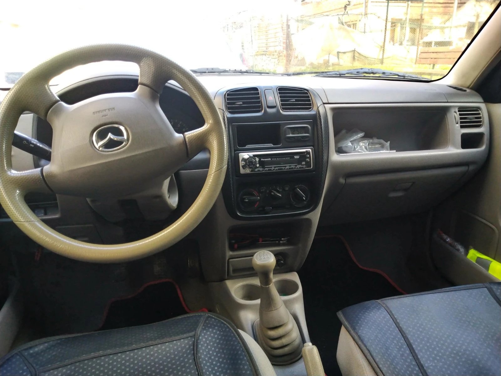 Mazda Demio, снимка 3 - Автомобили и джипове - 54390199