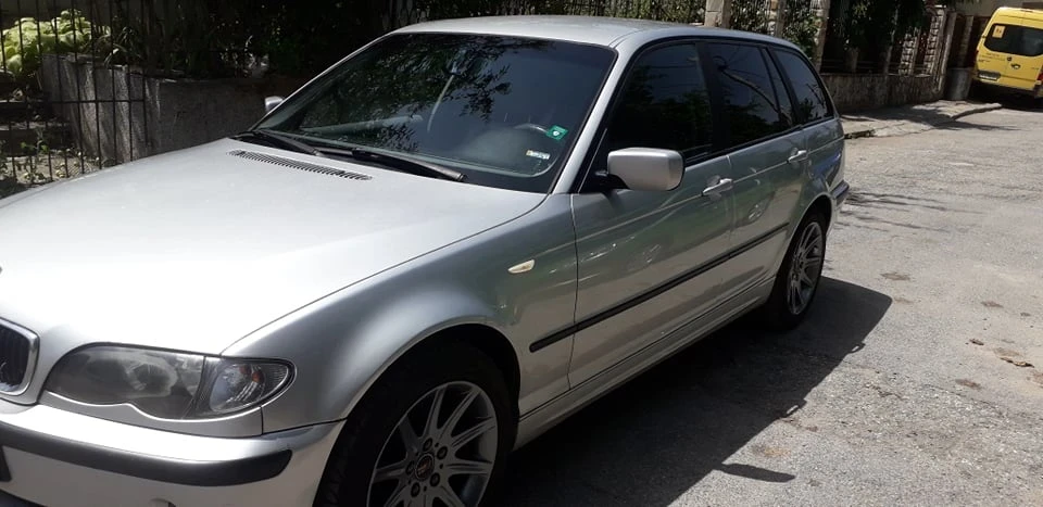 BMW 320