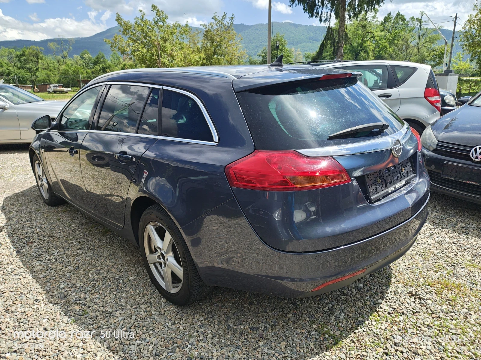 Opel Insignia 131k.c. 2.0 CDTi Sport Tourer SW , снимка 3 - Автомобили и джипове - 54702778
