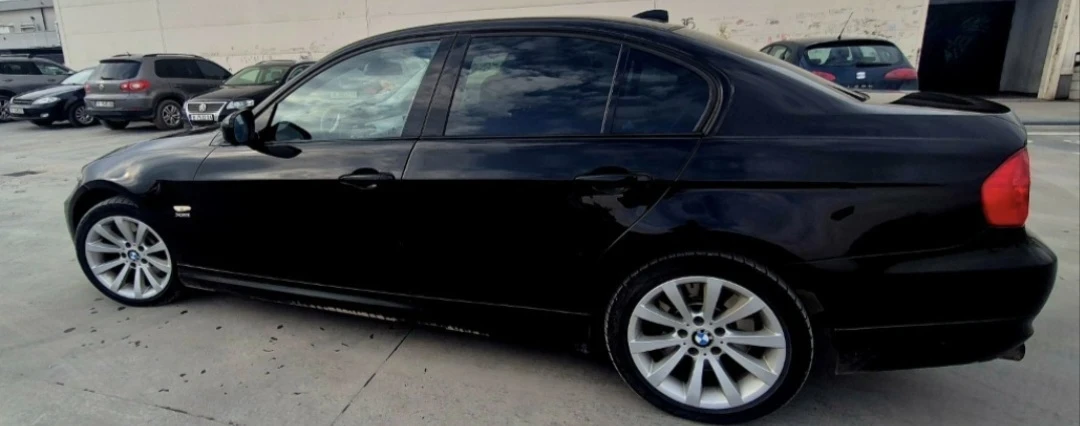 BMW 330, снимка 4 - Автомобили и джипове - 54742618