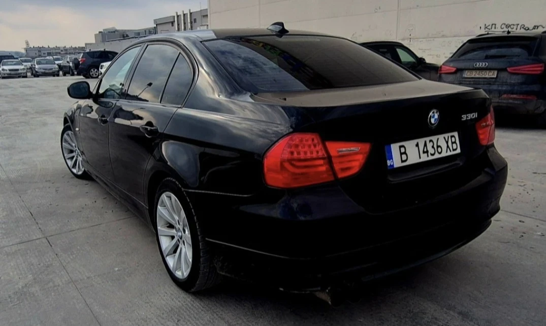 BMW 330, снимка 5 - Автомобили и джипове - 54742618