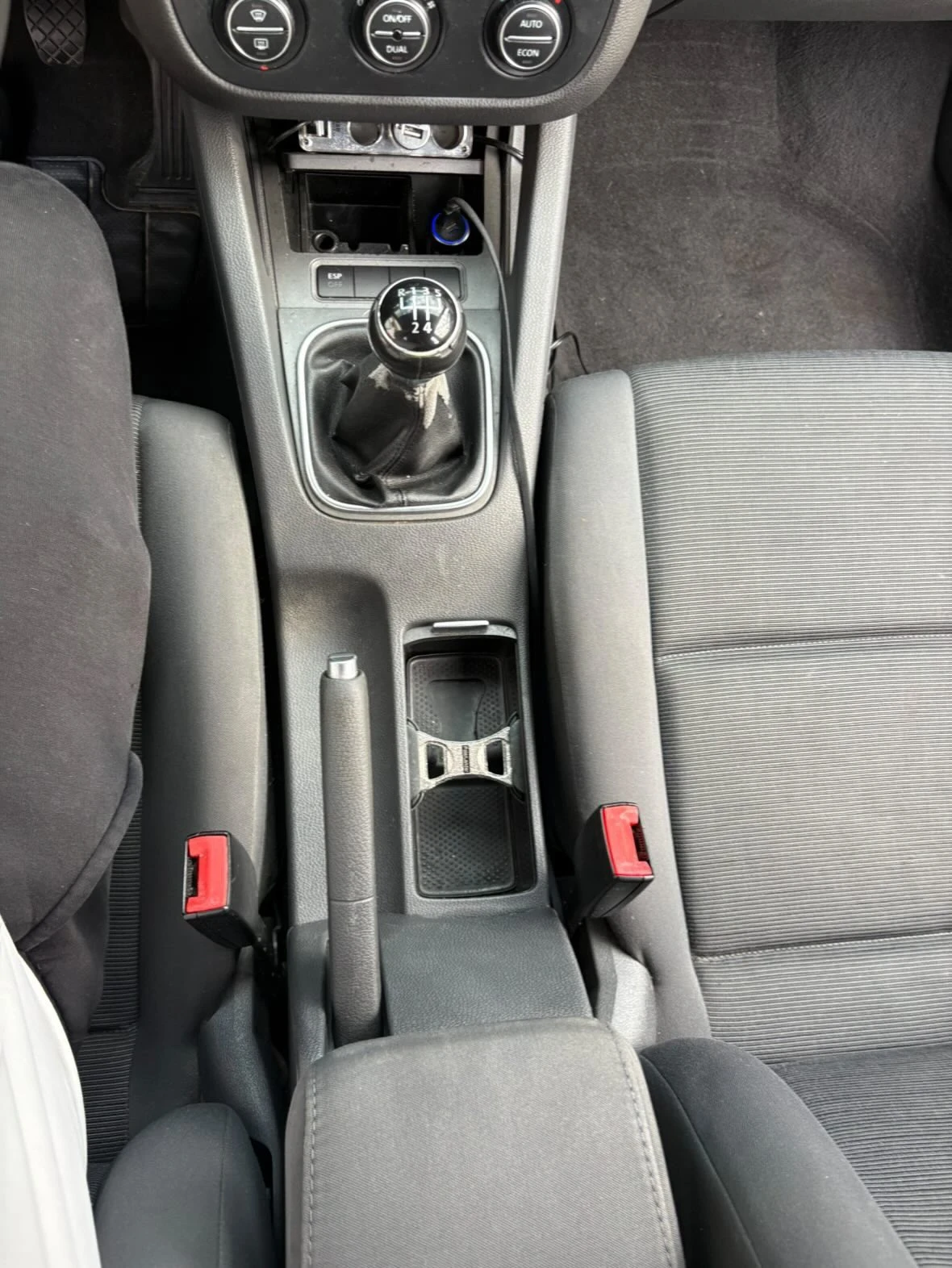 VW Golf Golf 5 1.9tdi, снимка 8 - Автомобили и джипове - 54823593