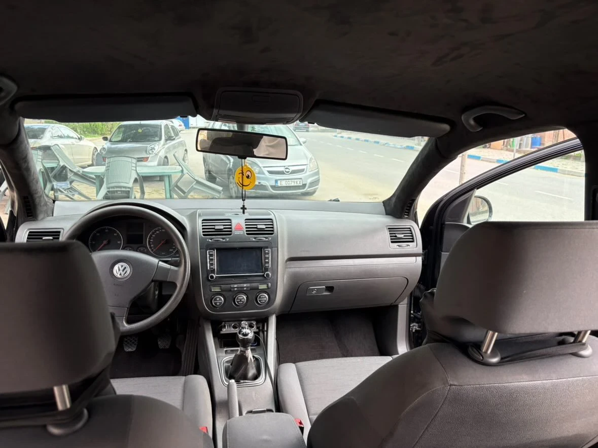 VW Golf Golf 5 1.9tdi, снимка 6 - Автомобили и джипове - 54823593