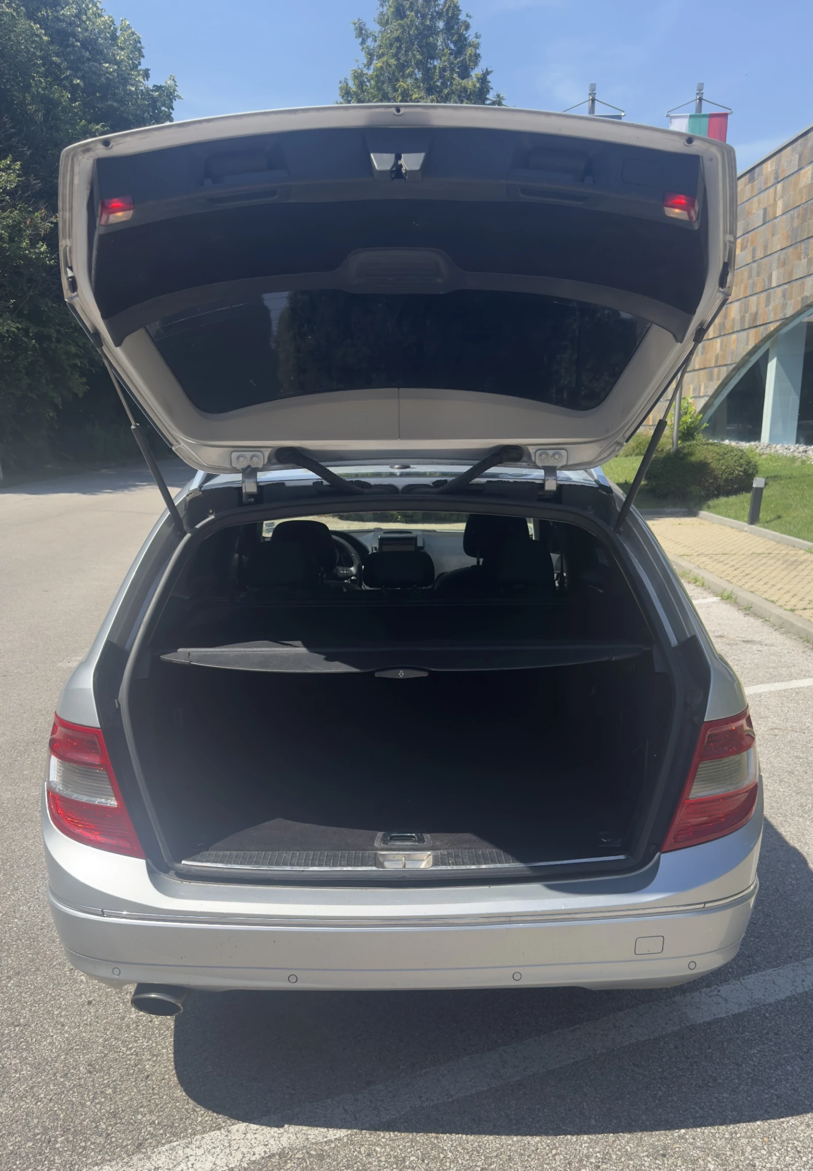 Mercedes-Benz C 220 OM 646* Регистриран * Обслужен * БАРТЕР * ЛИЗИНГ, снимка 15 - Автомобили и джипове - 54830974