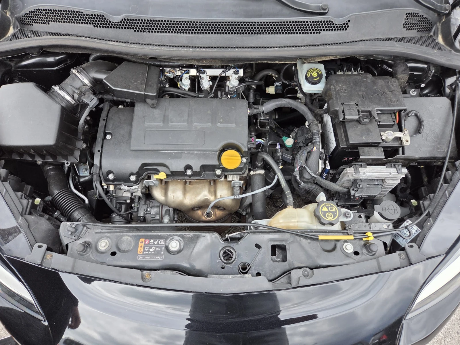 Opel Corsa 1.4 GPL, снимка 17 - Автомобили и джипове - 55409167