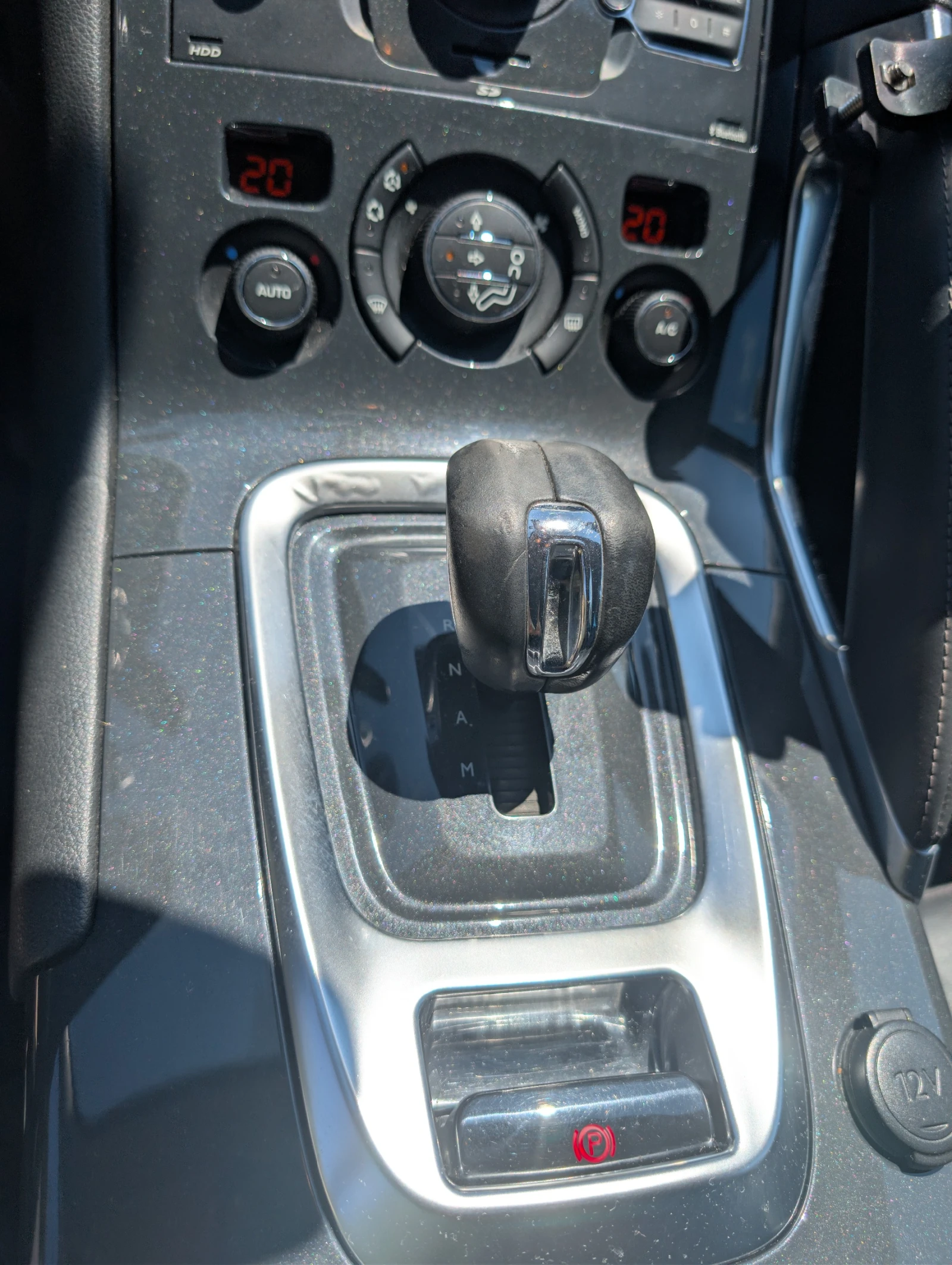 Peugeot 3008 HYbrid4 2.0 HDi 4x4 | Mobile.bg � ����������� 16