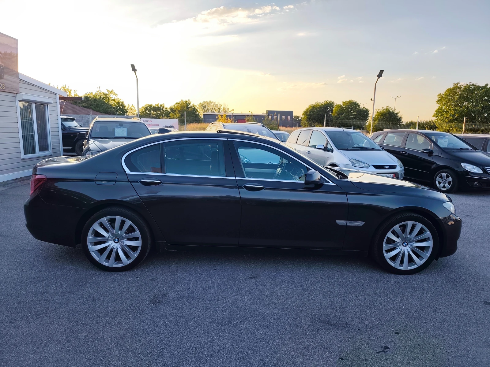 BMW 730 3.0D, снимка 2 - Автомобили и джипове - 55784865