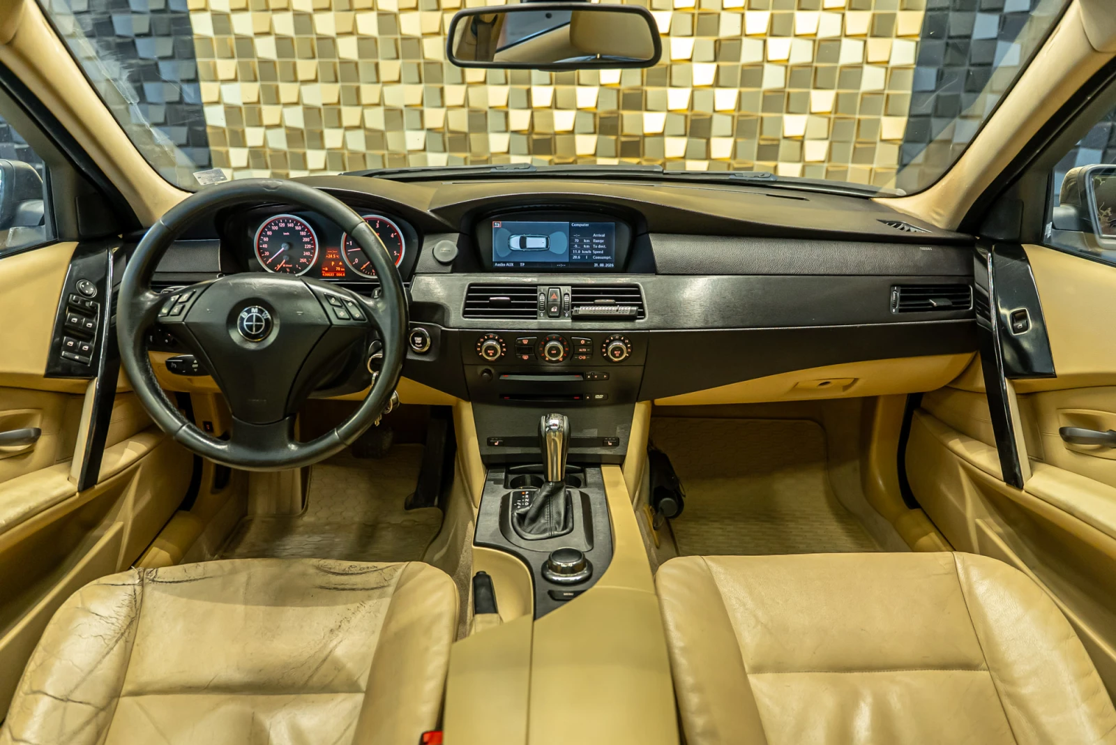 BMW 530 xDrive, снимка 11 - Автомобили и джипове - 55902918