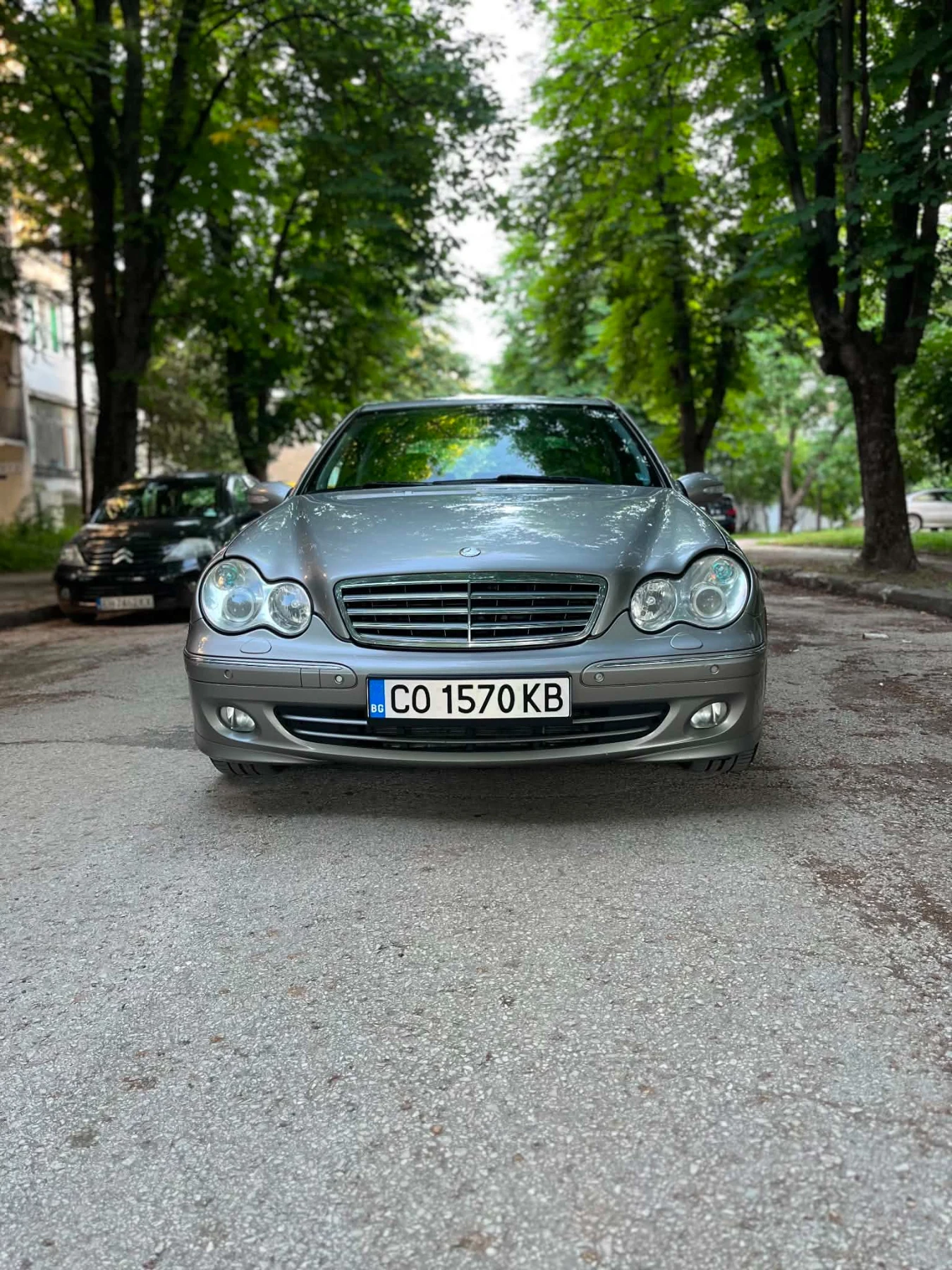 Mercedes-Benz C 230 2.3i 204 кс 2006 автомат 7G tronic, снимка 2 - Автомобили и джипове - 56042683
