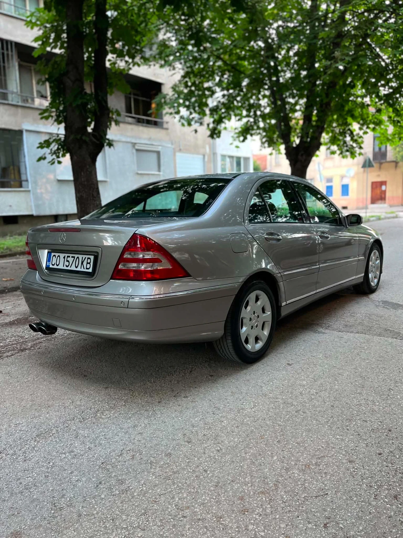 Mercedes-Benz C 230 2.3i 204 кс 2006 автомат 7G tronic, снимка 4 - Автомобили и джипове - 56042683