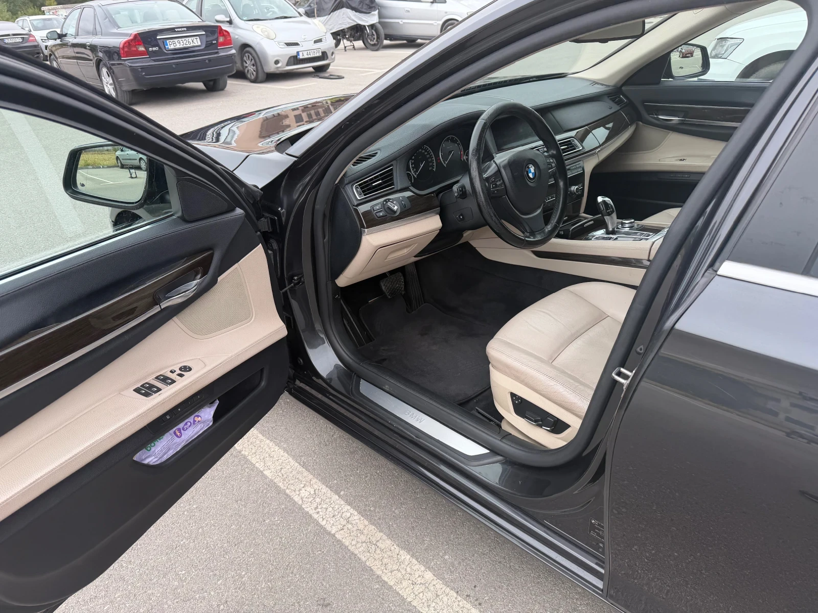 BMW 730, снимка 7 - Автомобили и джипове - 56236094