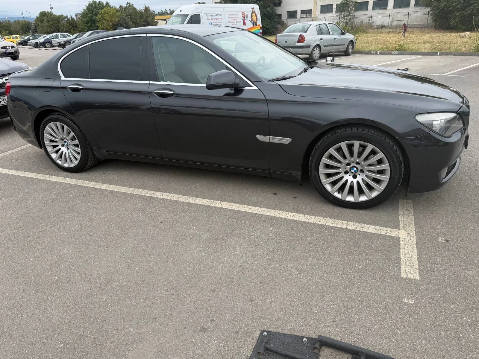 BMW 730, снимка 3 - Автомобили и джипове - 56236094