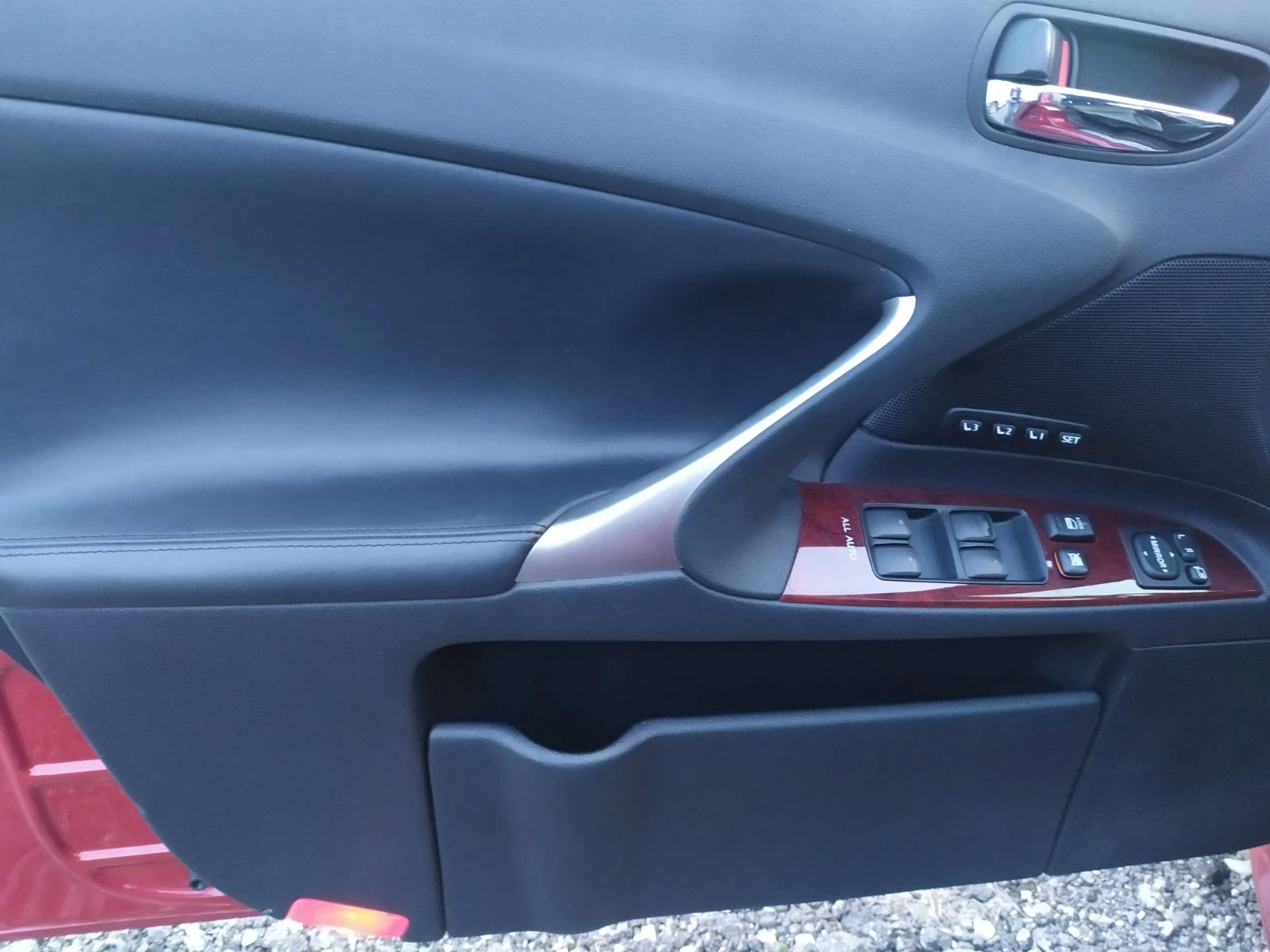 Lexus IS 250 LUXURY, снимка 10 - Автомобили и джипове - 56274149