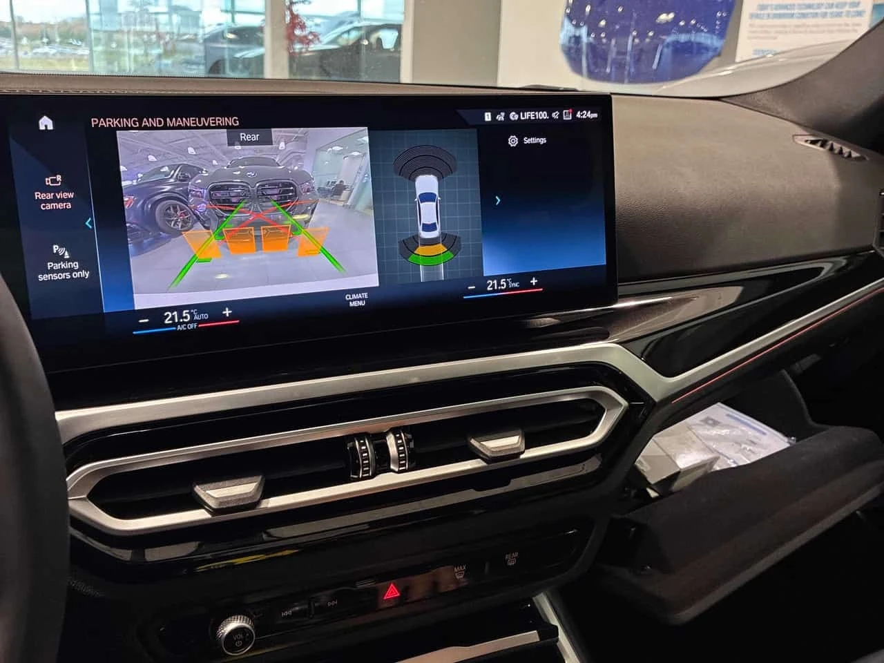 BMW 330 * 330i xDrive * CARFAX * ����� �� ����������� | Mobile.bg � ����������� 16