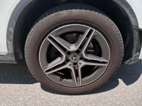 Mercedes-Benz GLC 300 4MATIC * ПОДГРЕВ * ПАНОРАМА * 360 * CARFAX, снимка 11