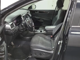 Kia Sorento * AWD * АВТОКРЕДИТ * ГЛАВНО ПРЕДСТАВИТЕЛСТВО, снимка 7