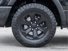 Dodge RAM 1500 REBEL DIESEL NIGHT ALPINE * CARFAX* , снимка 5