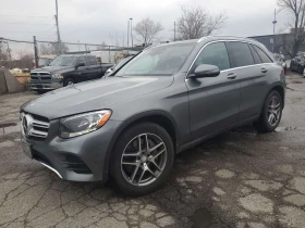 Mercedes-Benz GLC 300 * 4MATIC * CARFAX * 