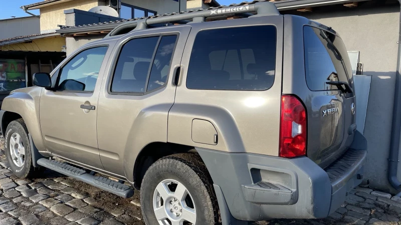 Nissan Xterra, снимка 3 - Автомобили и джипове - 48645753