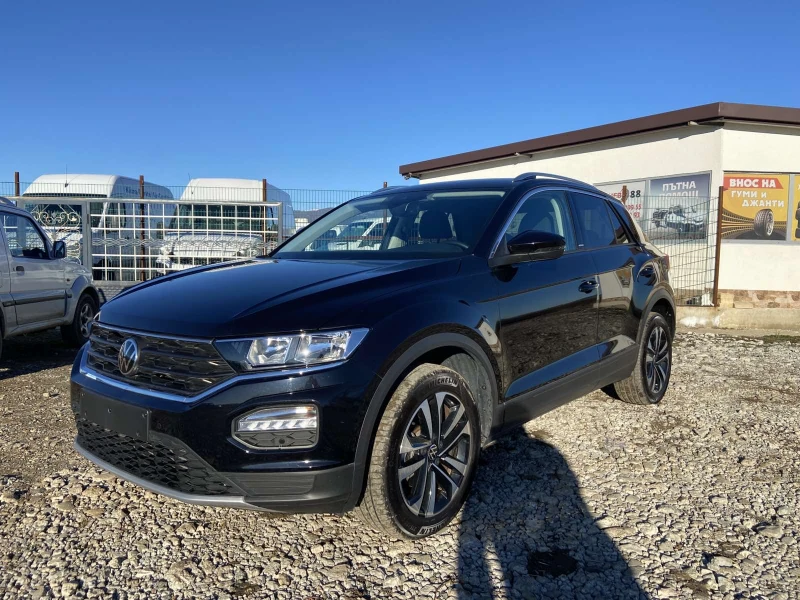 VW T-Roc, снимка 1 - Автомобили и джипове - 48748790