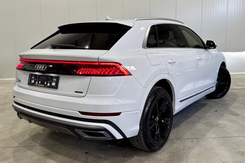 Audi Q8 55 TFSI Technik S LINE, снимка 5 - Автомобили и джипове - 51892930