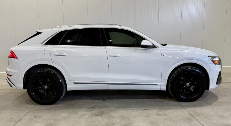 Audi Q8 55 TFSI Technik S LINE, снимка 6 - Автомобили и джипове - 51892930