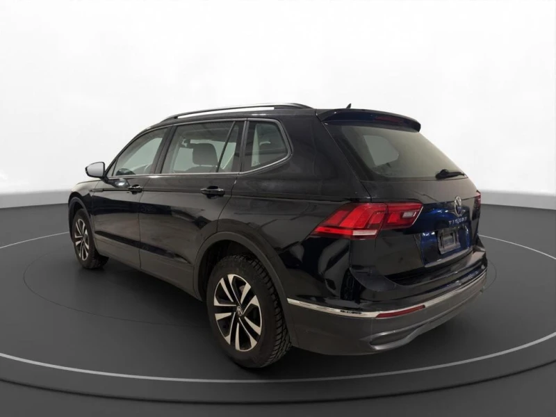 VW Tiguan * Trendline | 7 PASSANGER * CARFAX * БЕЗ ПЪРВОНАЧА, снимка 6 - Автомобили и джипове - 52959907