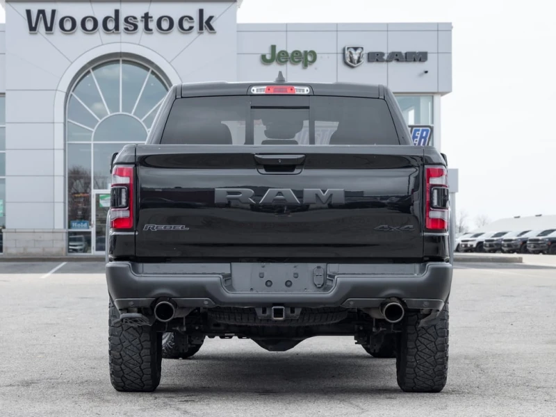 Dodge RAM 1500 REBEL DIESEL NIGHT ALPINE * CARFAX* , снимка 8 - Автомобили и джипове - 52991915